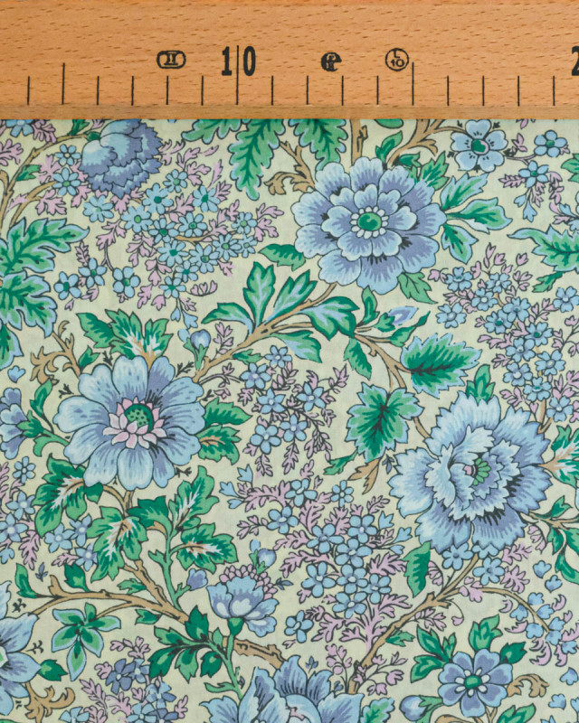 Tissu Liberty Fabrics@ Garden Melody - Vine Garden Bleu - Mercerine