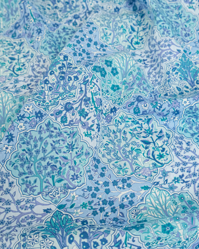 Tissu Liberty Fabrics@ Garden Melody - Aspley Tile Bleu - Mercerine