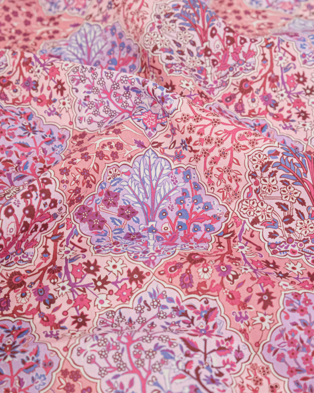 Tissu Liberty Fabrics@ Garden Melody - Aspley Tile Rose - Mercerine