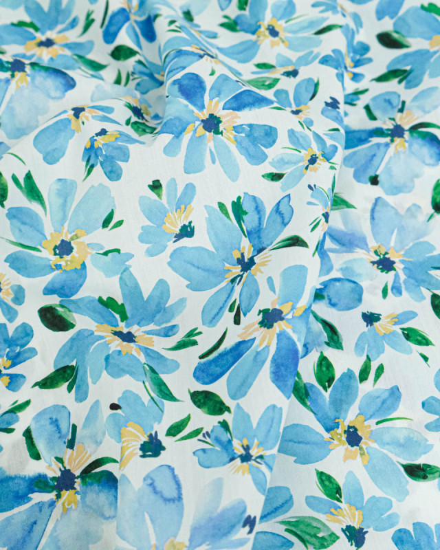 Tissu Liberty Fabrics@ Garden Melody - Watercolour Petals Bleu - Mercerine