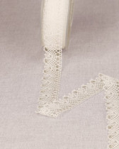 Dentelle aux Fuseaux de Puy Fleur - Ecru, Blanc