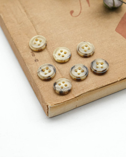 Bouton Imitation Corne Beige - Mercerine