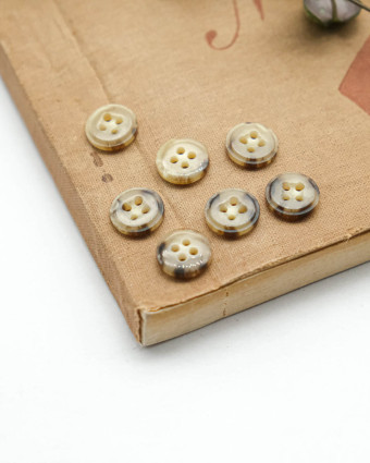 Bouton Imitation Corne Beige - Mercerine