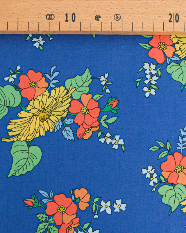 Tissu Liberty Fabrics@ Garden Melody - Tropical Sprig Bleu - Mercerine