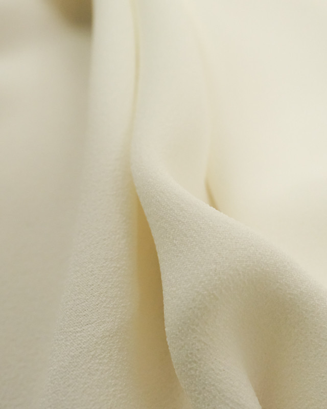 Tissu crêpe envers satin blanc écru Cristina -  Mercerine