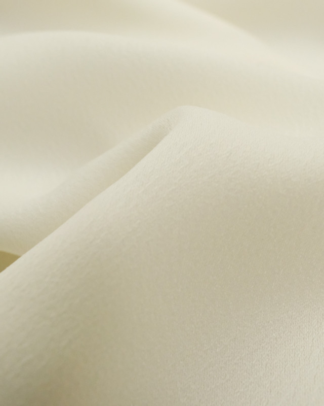 Tissu crêpe envers satin blanc écru Cristina -  Mercerine