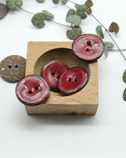 Boutons Vernis Rouge 30mm - Mercerine