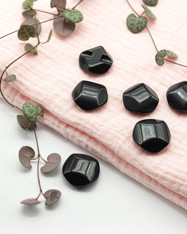 Bouton Biseauté 2 trous Noir - Mercerine
