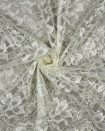 Tissu Dentelle Fleuri Bordure Festonnée Crème - Mercerine