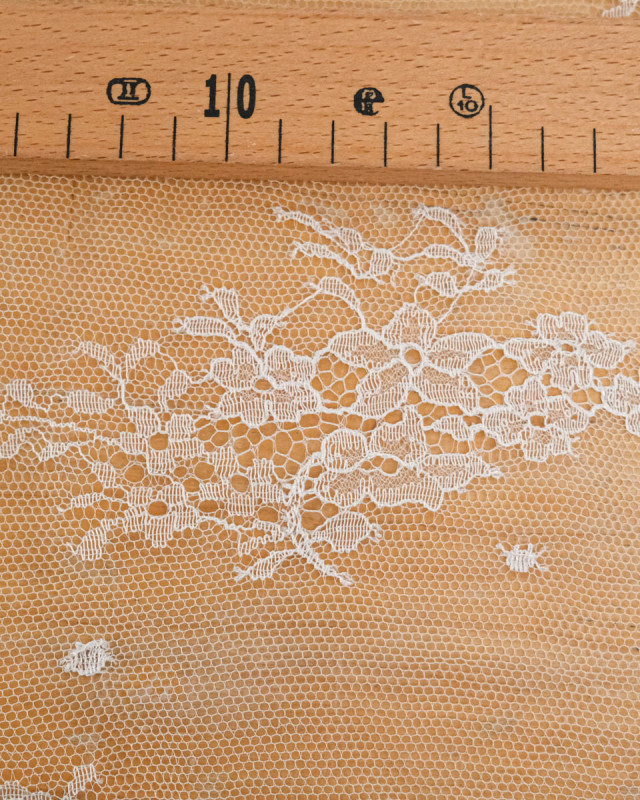 Dentelle Fabrication Française Greige Grande Fleur - Mercerine