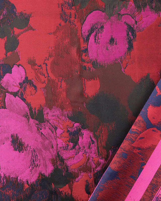 Tissu Jacquard Motif Aquarelle Fleuri Rose et Rouge - Mercerine