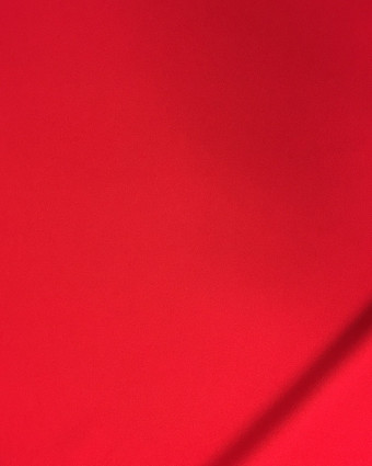 Crêpe rouge Zora envers satin x10cm