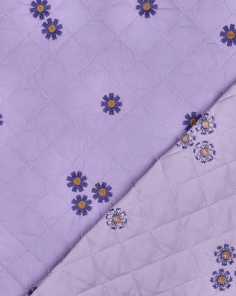 Tissu Matelassé Doudoune Lilas Marguerites Brodées - Mercerine