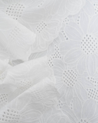 Broderie Anglaise Ecrue Motif Marguerite - Mercerine