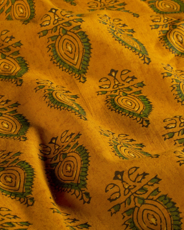 Tissu Indien : Voile de Coton  Ocre Motif Ethnique Vert - Mercerine