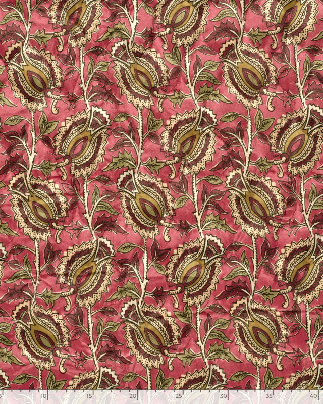 Matelassé Toucher Velours Motif Floral Esprit Indien Rose - Mercerine