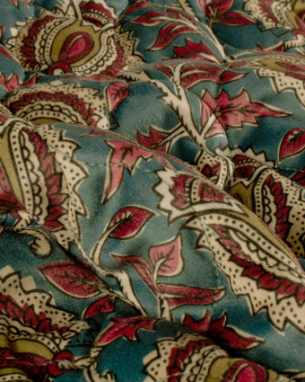 Matelassé Toucher Velours Motif Floral Esprit Indien Bleu - Mercerine