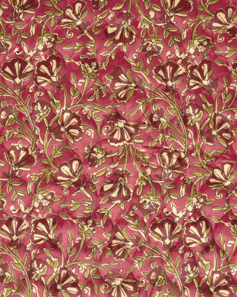 Matelassé Toucher Velours Motif Fleuri Esprit Indien Rose - Mercerine