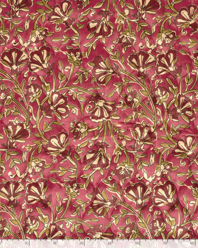 Matelassé Toucher Velours Motif Fleuri Esprit Indien Rose - Mercerine