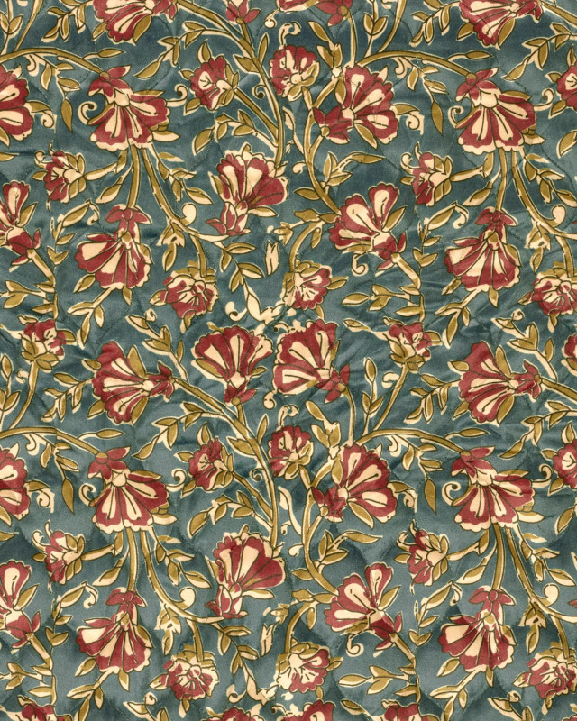 Matelassé Toucher Velours Motif Fleuri Esprit Indien Bleu - Mercerine