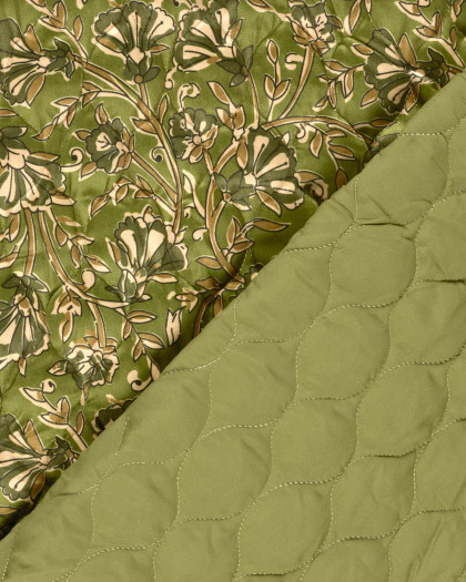 Matelassé Toucher Velours Motif Fleuri Esprit Indien Vert - Mercerine