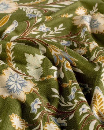 Jersey de Viscose Motif Floral Fond Vert - Mercerine