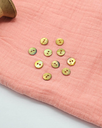 Bouton Nacre Akoya Vernis Moutarde - Mercerine