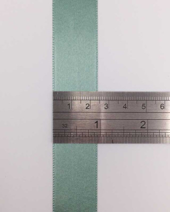 Coupon - Ruban satin vert eucalyptus