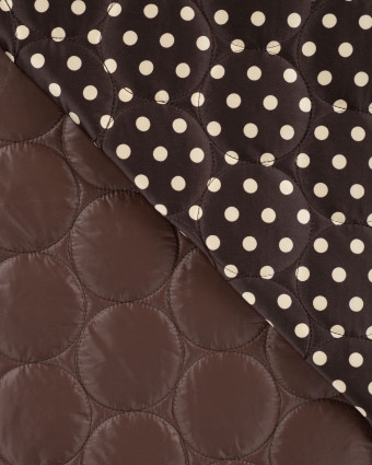 Tissu Matelassé à Pois Ecru Fond Chocolat - Mercerine