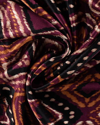 Tissu Viscose Satiné Motif Rétro Prune - Mercerine