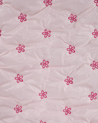 Tissu Matelassé Petites Fleurs Brodées Rose - Mercerine