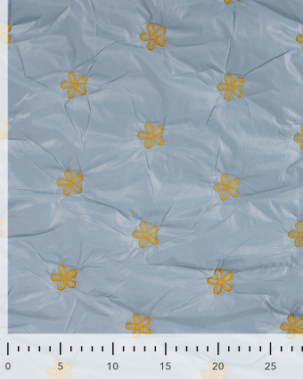 Tissu Matelassé Petites Fleurs Brodées Bleu - Mercerine