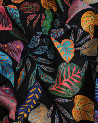 Tissu Canva Feuilles Colorées Fond Noir - Mercerine