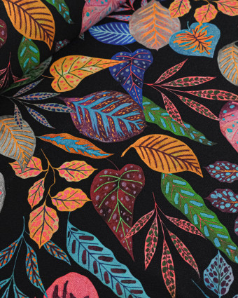 Tissu Canva Feuilles Colorées Fond Noir - Mercerine