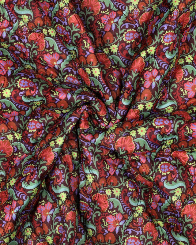 Tissu Matelassé Motif Fleuri Coloré Fond Cacao - Mercerine