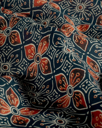 Tissu Indien : Voile de Coton  Indigo Fleurs Rouges - Mercerine