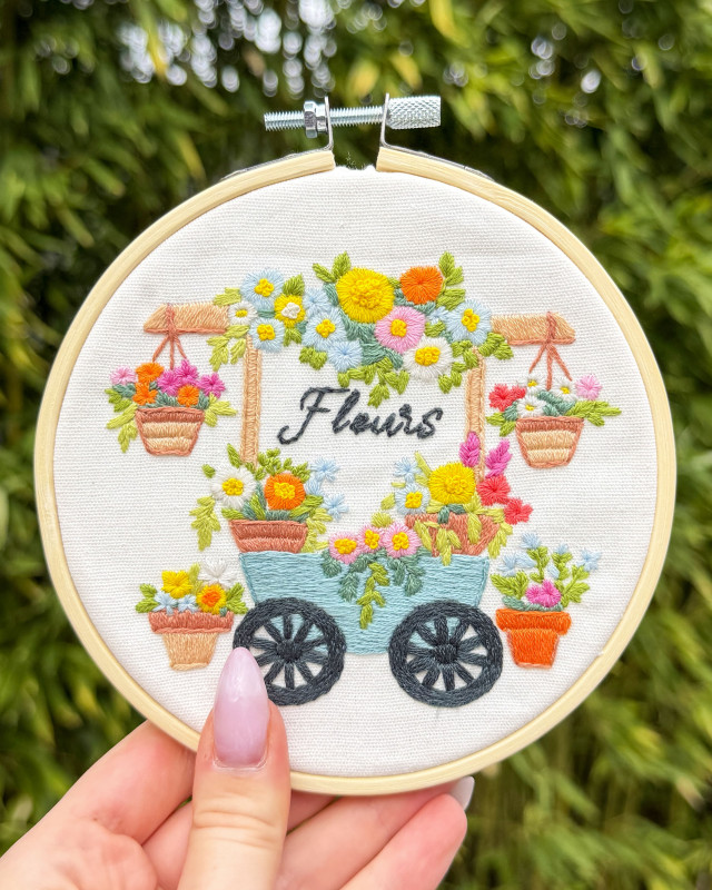 Kit Broderie - La Brouette Fleurie - avec Tambour 15cm - Mercerine