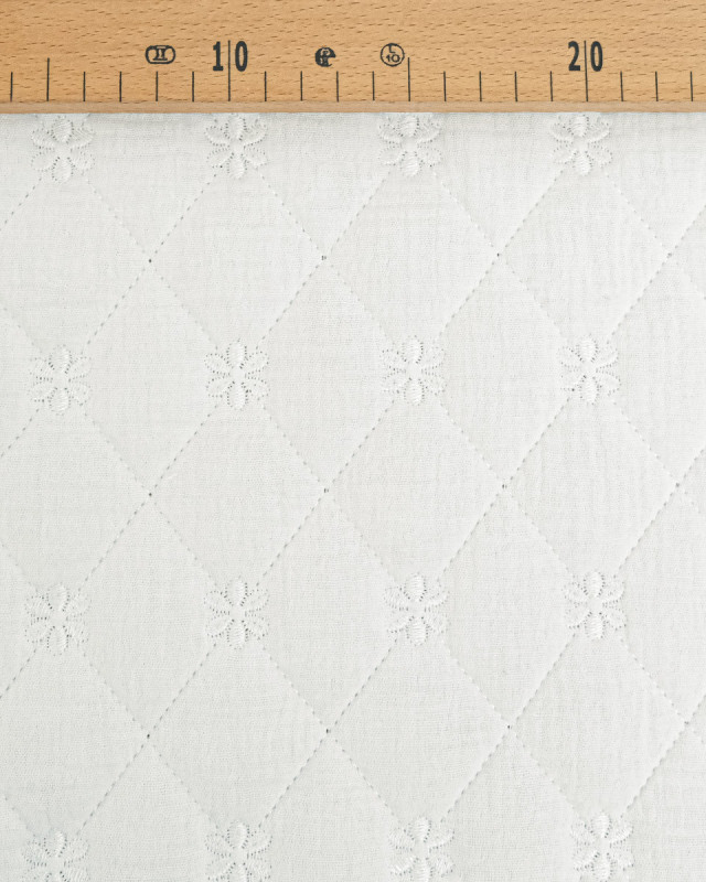 Tissu Double Gaze Matelassé Broderie Fleurs Blanc - Mercerine