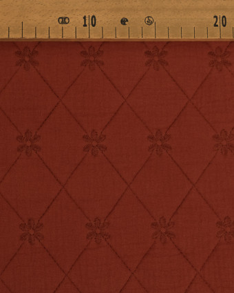 Tissu Double Gaze Matelassé Broderie Fleurs Terracotta - Mercerine