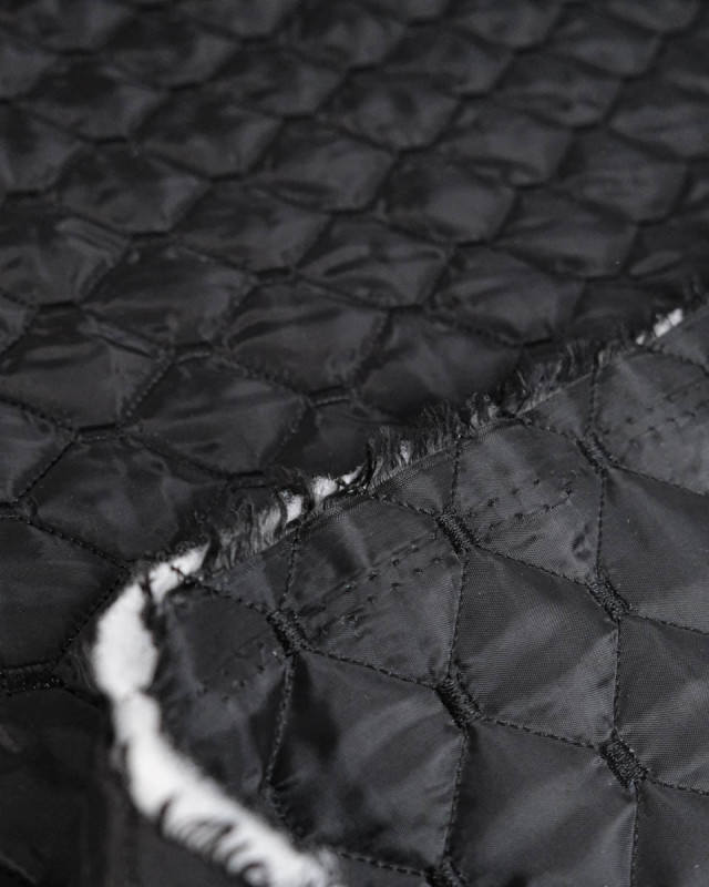 Tissu Matelassé Noir Vernis - Mercerine