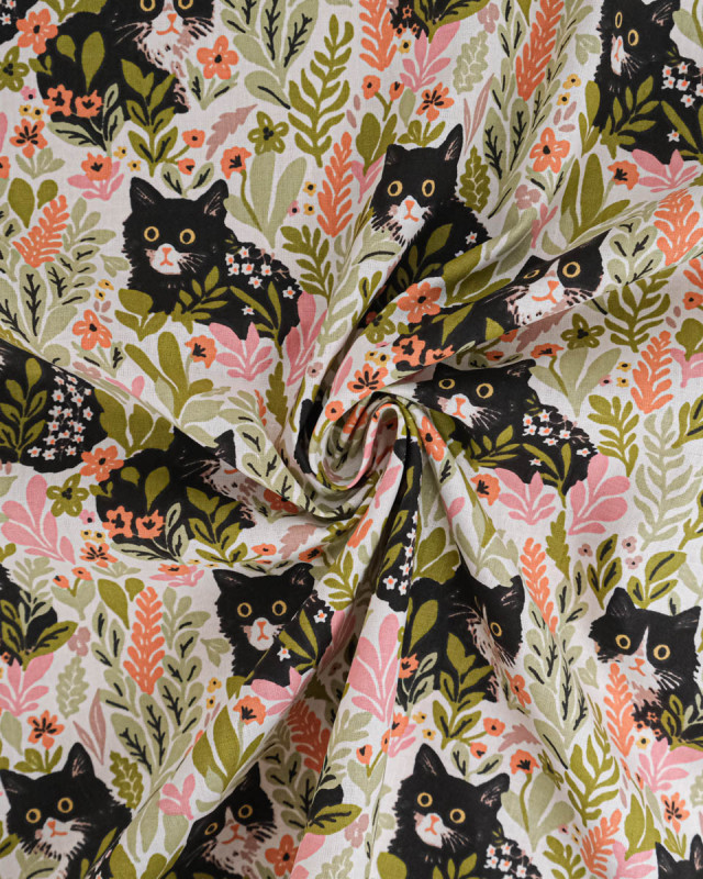 Tissu Coton Motif Chat Dans les Fleurs - Mercerine