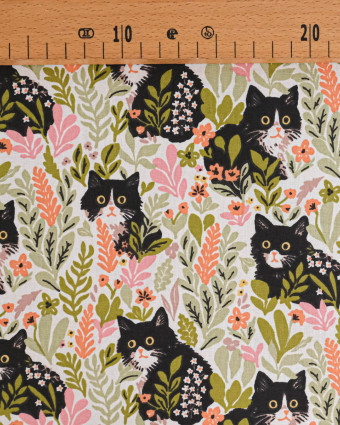 Tissu Coton Motif Chat Dans les Fleurs - Mercerine