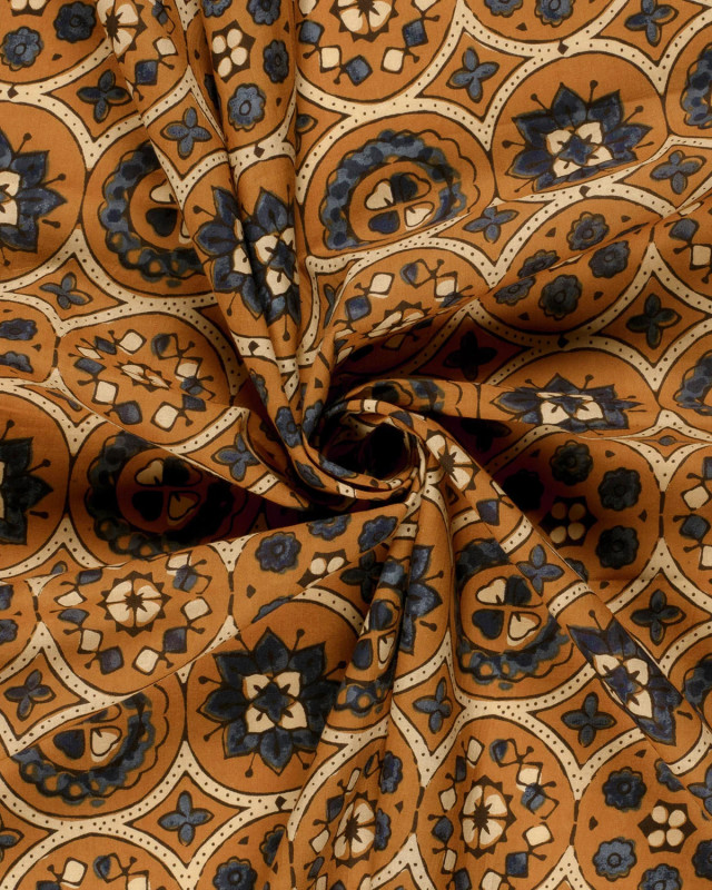 Voile de Coton Esprit Indien Ocre Motif Ethnique Bleu - Mercerine