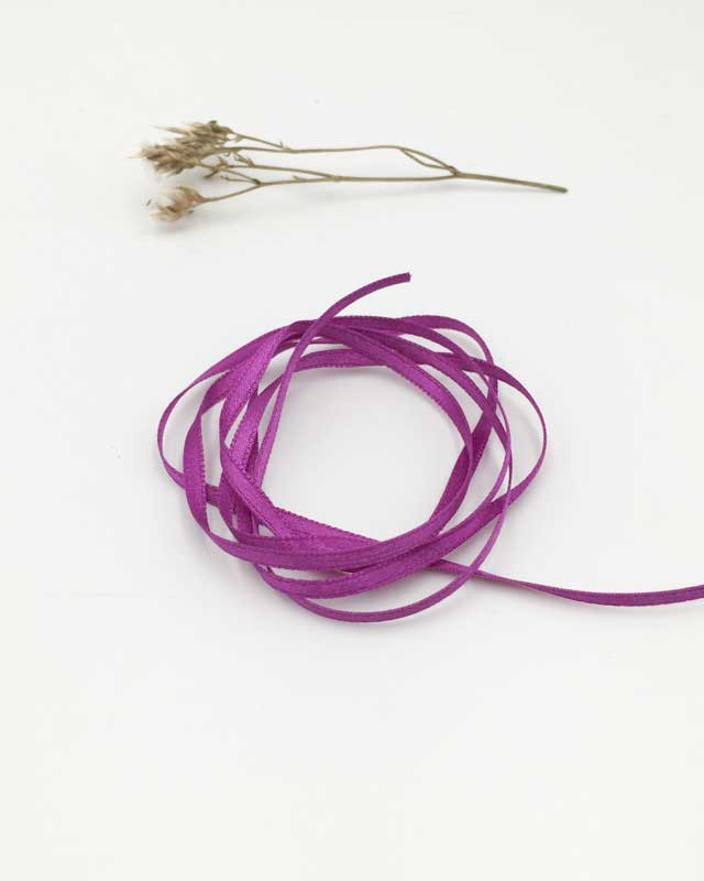 Coupon - Ruban satin violet amarena