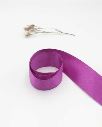 Coupon - Ruban satin violet amarena
