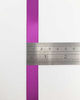Coupon - Ruban satin violet amarena