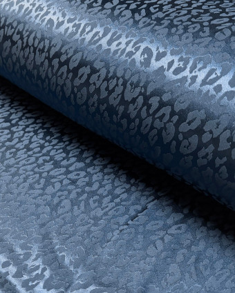 Tissu Satin Motif Léopard Ton sur Ton Bleu Marine - Mercerine