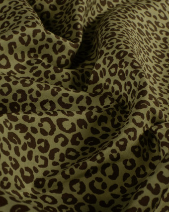 Tissu Short de Bain Déperlant Kaki Petit Motif Léopard - Mercerine