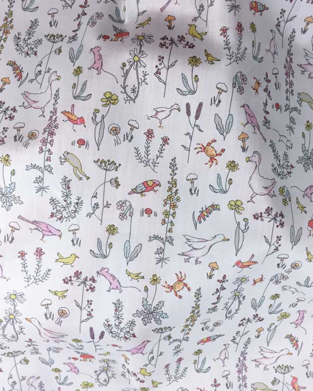 Tissu Liberty Fabrics Theo Blanc et rose A-CC