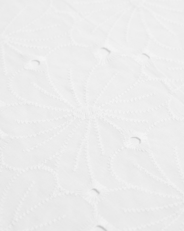 Broderie Anglaise Daisy Fields - Mercerine